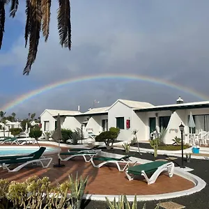  Aparthotel Doble Uve